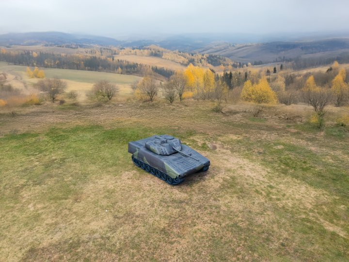 Decoy_CV90_03